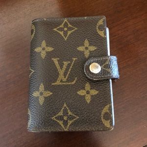 Louis Vuitton cardholder